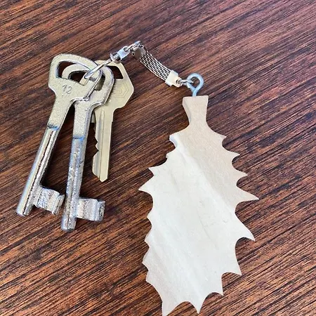 Tree & B *